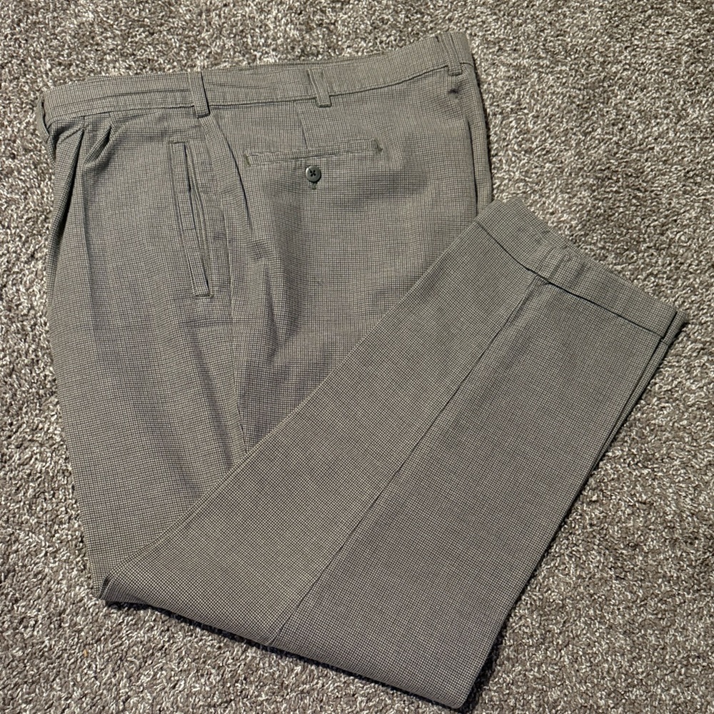 Savane Houndstooth Pleated Trousers